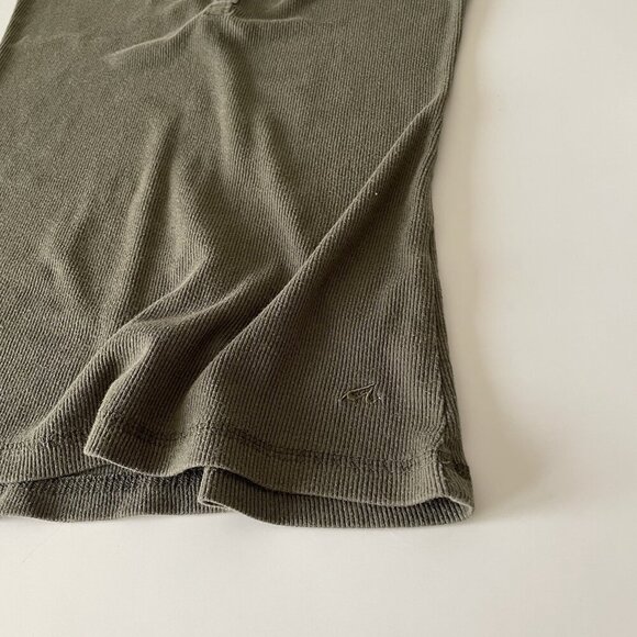 Vintage Y2K Womens Large Fitted Button Henley Baby Tee Olive Green Bella Swan - Picture 6 of 8